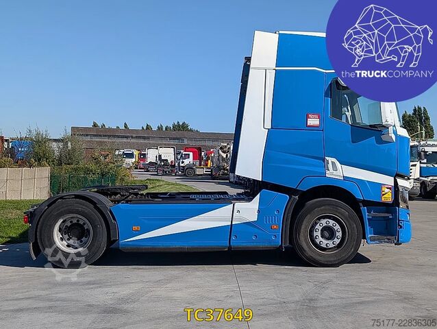 Standard-SZM Renault T 520