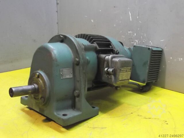Dişli motor 0,55 kW 453 rpm BAUER D042E/85KV