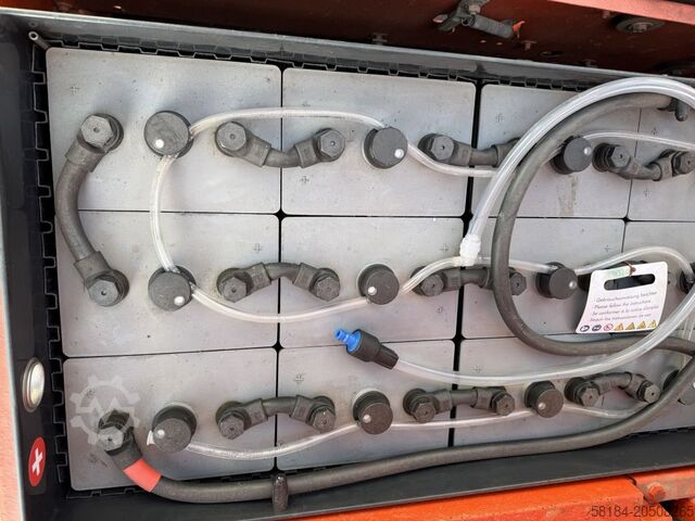 전동 3륜 지게차 Linde E15