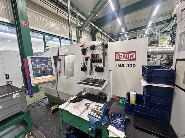 Tornio CNC TRAUB TNA 400