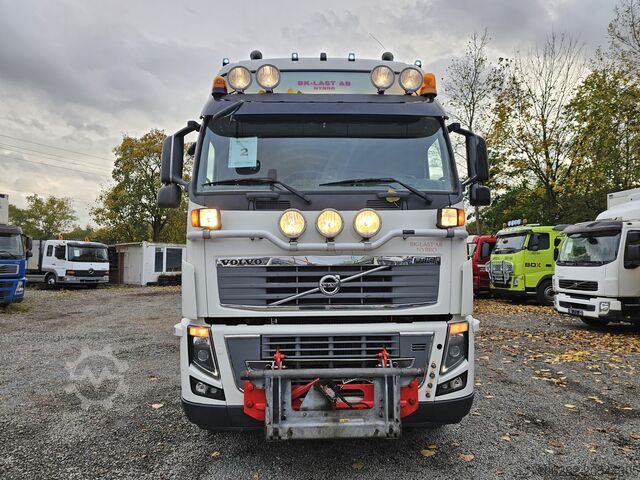 Pašizgāzējs Volvo FH16 550HP 6X4 Dreiseitenkipper
