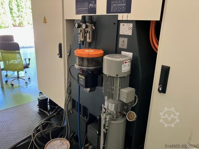 Vertical machining center ZPS MCFV 1060