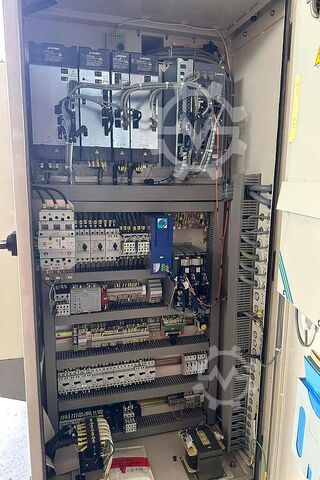 CNC- Bearbeitungszentrum OKUMA Euro Center V50