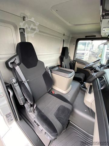 Kravas automašīnas šasija MAN TGM 18.250 4x2 LL/FG/RS 5.775 mm/NL 12,2 to/Neu