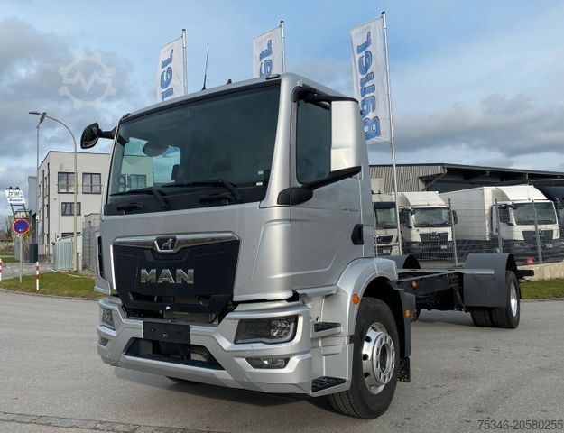 Kravas automašīnas šasija MAN TGM 18.250 4x2 LL/FG/RS 5.775 mm/NL 12,2 to/Neu