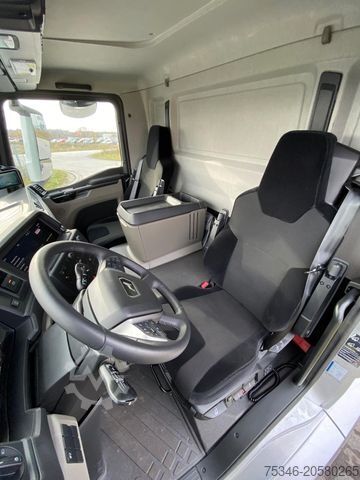Nákladné auto s plochou korbou a plachtou MAN TGM 18.250 4x2 LL/FG/RS 5.775 mm/NL 12,2 to/Neu