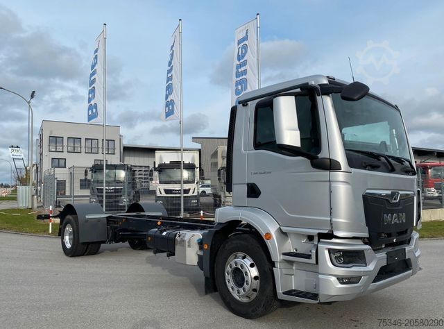 Plato nákladné auto MAN TGM 18.250 4x2 LL/FG/RS 5.775 mm/NL 12,2 to/Neu