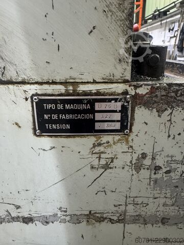 Máy cán ren Seny D 75 B