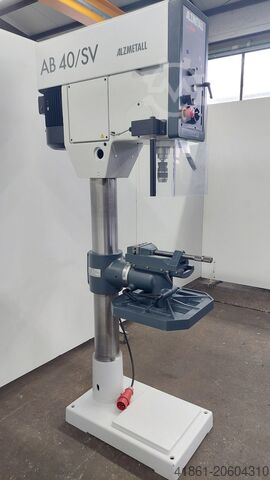 Hochl. Máquina de perfuração de colunas ALZMETALL AB 40 SV