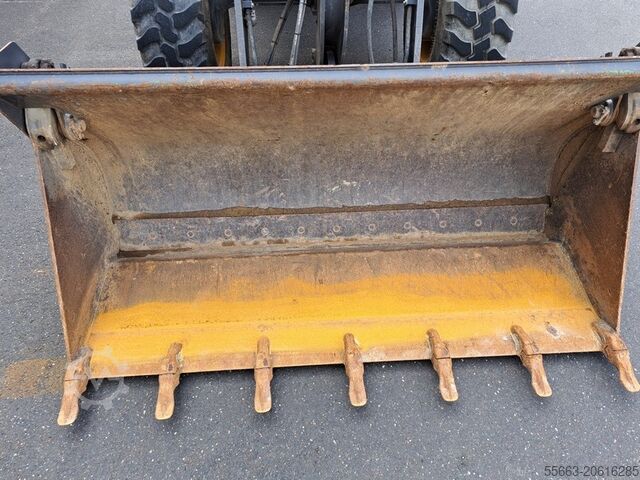 Ładowarka kołowa nr 17 Volvo L 30 G