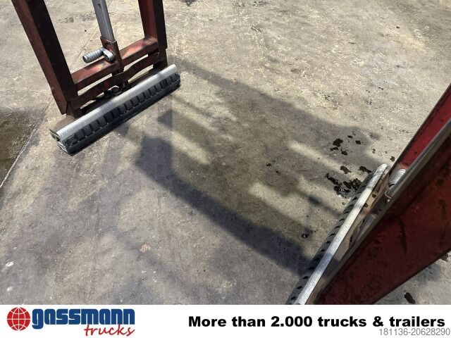 Truck mounted crane Kinshofer 332-V-1100 Palettenzange