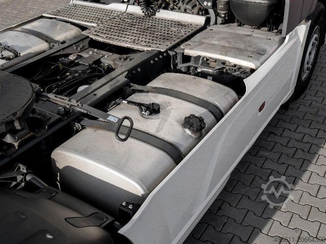 Standartinis vilkikas DAF XF 480 FT SSC + INTARDER + 1050l TANKS + SKIRTS+++