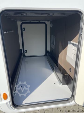 Pusiau integruotas kemperis BÜRSTNER B66 TD 690 ** Sondermodell B66 **