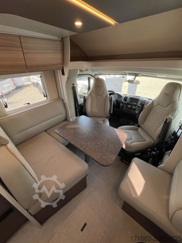 Pusiau integruotas kemperis BÜRSTNER B66 TD 690 ** Sondermodell B66 **