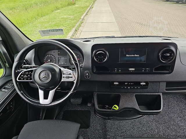 High-roof van MERCEDES-BENZ SPRINTER 316 L2H2 Mbux RWD Autom!