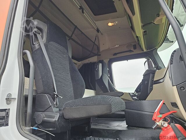 Standar-SZM MERCEDES-BENZ ACTROS 1851 LS Streamspace 2,30