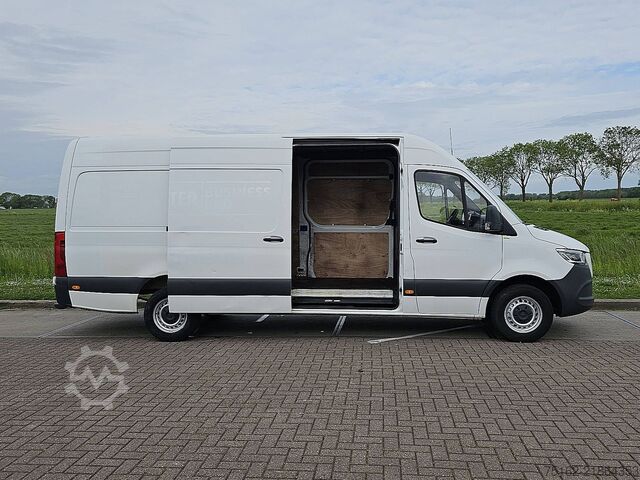Mobil station wagon beratap tinggi MERCEDES-BENZ SPRINTER 317 CDI 43  L3H2