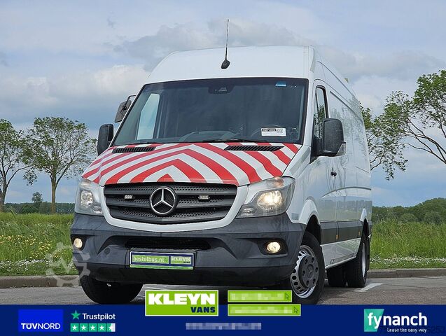 Camioneta familiar de techo alto MERCEDES-BENZ SPRINTER 519 L2H2 V6 3.0Ltr Airco