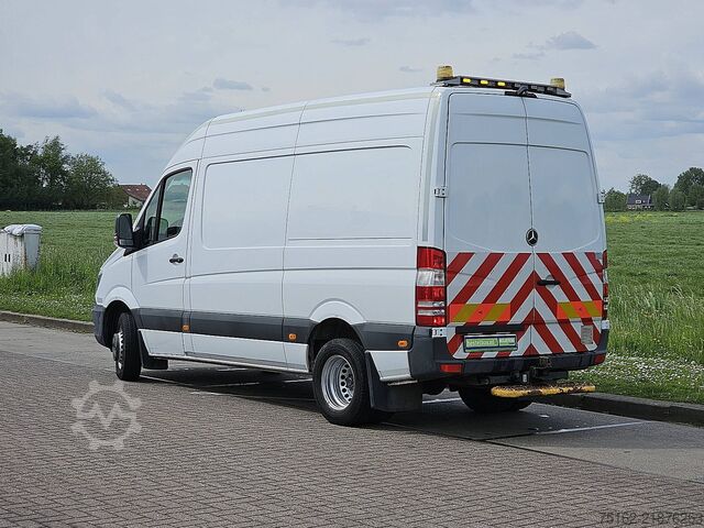Camioneta familiar de techo alto MERCEDES-BENZ SPRINTER 519 L2H2 V6 3.0Ltr Airco