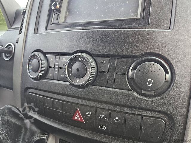 Camioneta familiar de techo alto MERCEDES-BENZ SPRINTER 519 L2H2 V6 3.0Ltr Airco