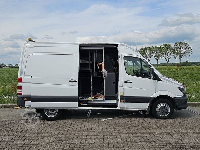 Camioneta familiar de techo alto MERCEDES-BENZ SPRINTER 519 L2H2 V6 3.0Ltr Airco