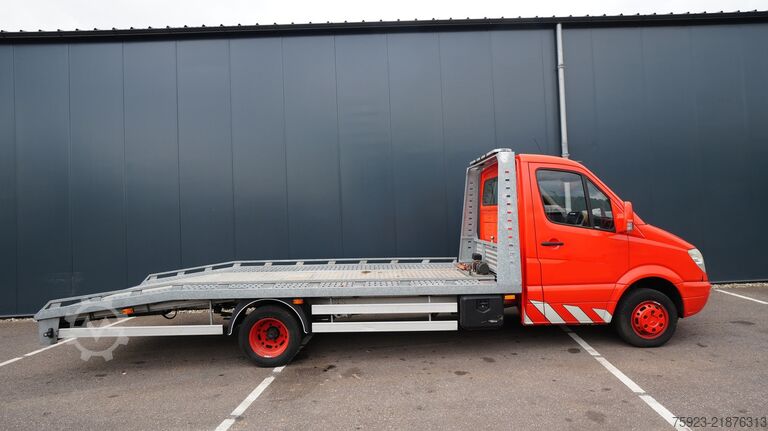 Automašīnu pārvadātājs furgons Mercedes-Benz 515 CDI Car transport broken engine broken engine