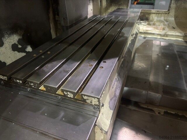 مركز تشغيل رأسي Dugard Eagle 1000