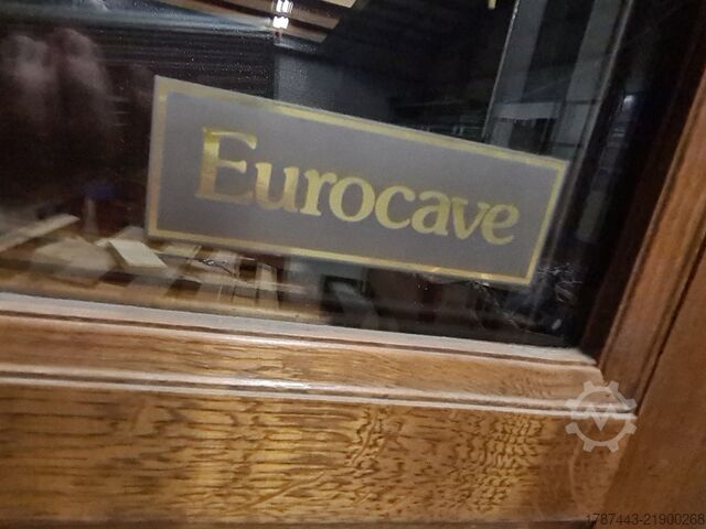 винен климатичен шкаф Eurocave E210 California