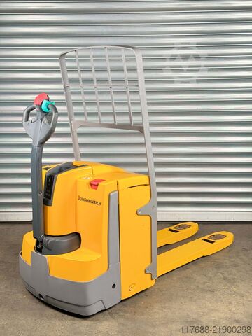 Нископовдигач пешеходец Jungheinrich EJE 220r - Service Neu - Batterie 82% - Neigung - 2t