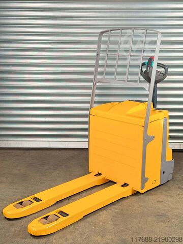 Нископовдигач пешеходец Jungheinrich EJE 220r - Service Neu - Batterie 82% - Neigung - 2t