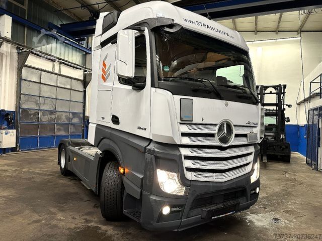Standaard trekker MERCEDES-BENZ 1845 Actros