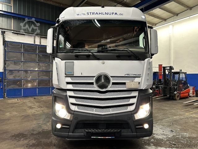 Standaard trekker MERCEDES-BENZ 1845 Actros