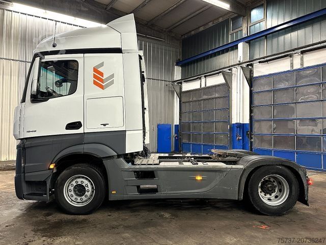 Standaard trekker MERCEDES-BENZ 1845 Actros
