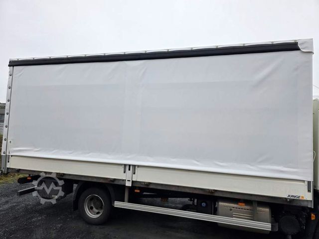 Schuifzeil bestelwagen DAF LF 170 Gardine, wie neu, nur 82 TKM Original !