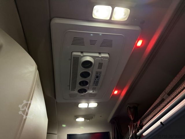 Великооб’ємний тягач DAF XF 480 SSC/Intarder/Lowliner/2xTank/Navi/TV