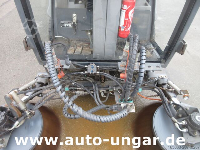 Süpürücü Hako Citymaster CM 1200  Kleinkehrmaschine 4x