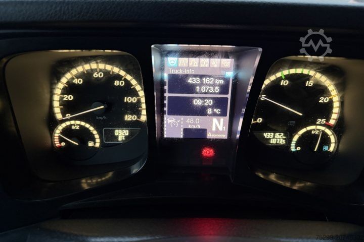 Standarta vilcējs Mercedes-Benz Antos 1851 4x2 Retarder / Swiss-Vehicle