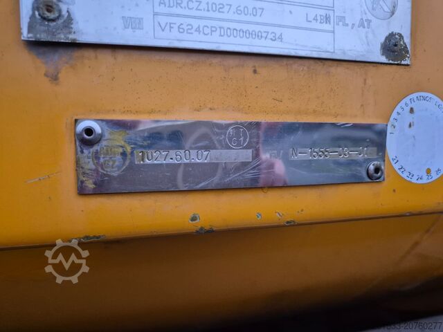 Vakuumsko-tlačni tovornjak Renault Premium Lander 370 DXi / WUKO / JUROP