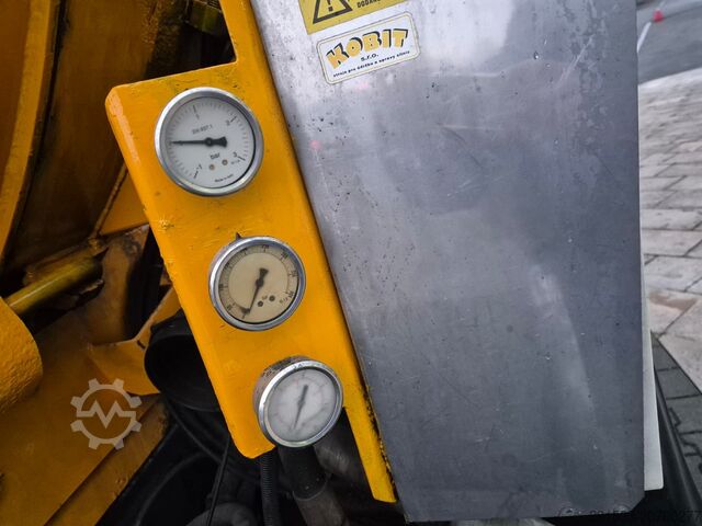 Vakuumsko-tlačni tovornjak Renault Premium Lander 370 DXi / WUKO / JUROP