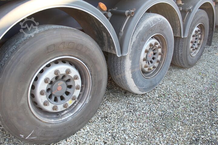 Swap body semitrailer Zorzi semirimorchi portacontainer fissi usati