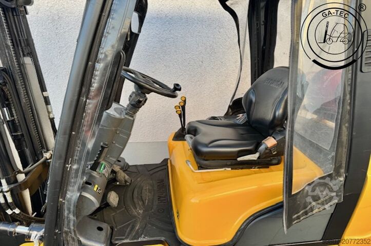 LPG-vorkheftruck Hyundai 15L-7A