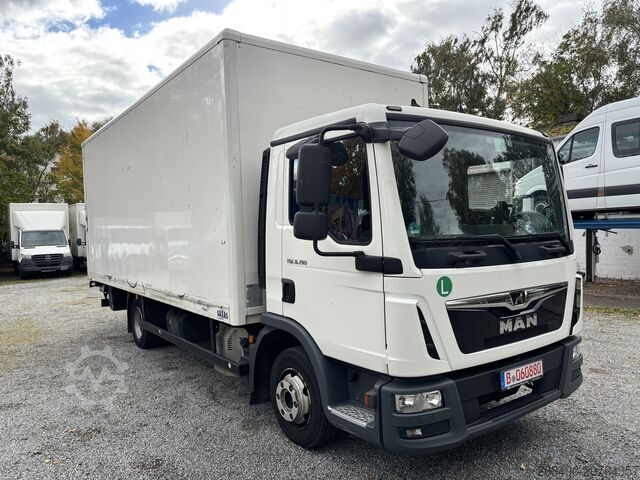 Camión con carrocería de caja y plataforma elevadora trasera MAN TGL 8.190 BL, 2xAHK, KLIMA, Diff.sp.