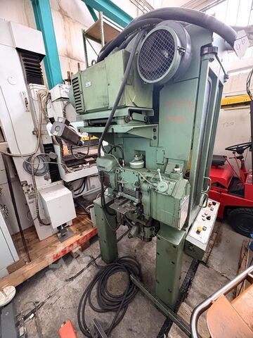 Poinçonneuse automatique Bruderer BSTA 20E