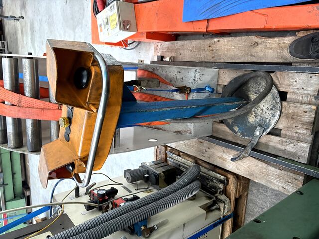 Poinçonneuse automatique Bruderer BSTA 20E