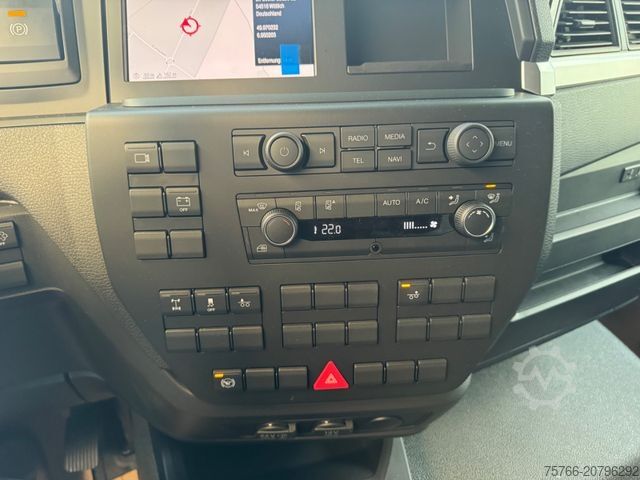 Camión de bebidas MAN TGM 26.320 L / LBW / LENKACHSE / 18 PAL