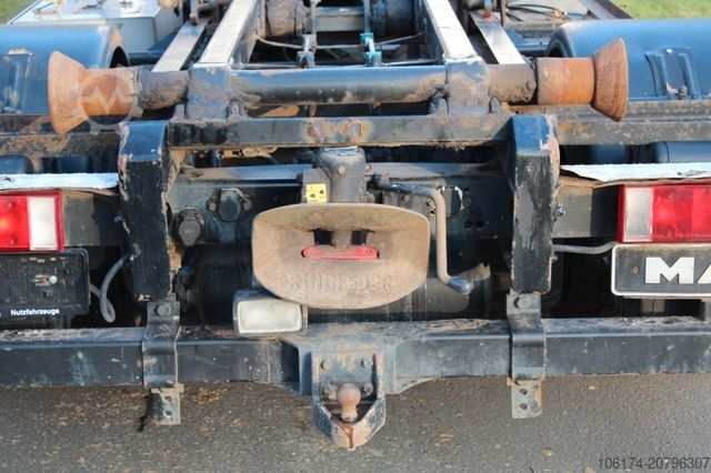 Furgón volquete MAN 8.163 BL City Abroller L2000