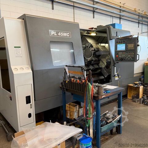 Máy tiện CNC SMEC PL45MC/2200