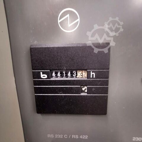 Universal-Bearbeitungszentrum Deckel Maho DMU100T