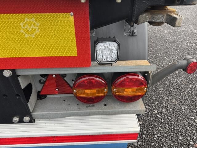 Keitimo kėbulo puspriekabė D-Tec Flexitrailer VCC-01 Lift Mittelauschub Alcoa LED