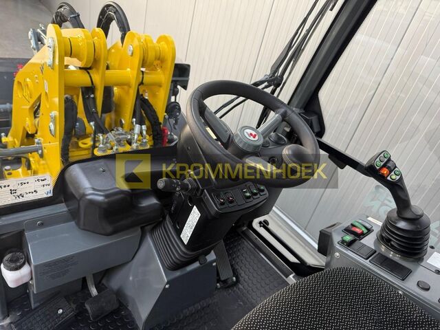 Nakladač Wacker Neuson WL 34